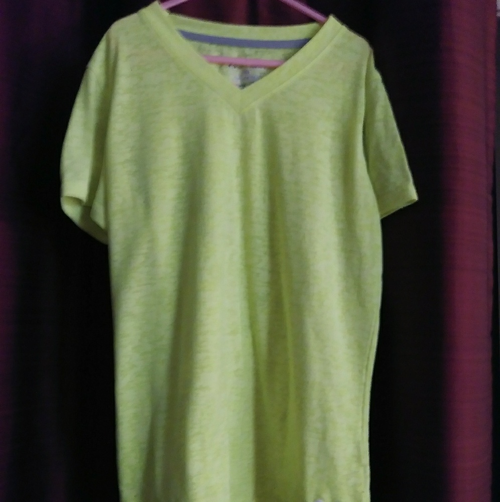 Under armor T-shirt
